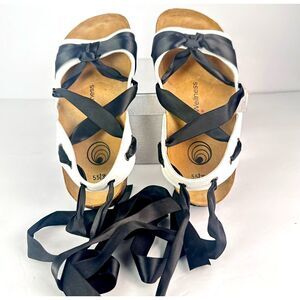 EuroWellness Balance Women's Black and White Leather Gladiator Sandal Size 5.5